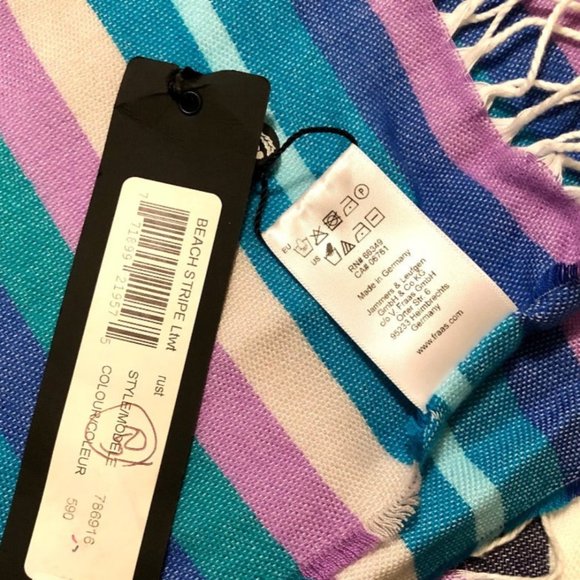 Navy Stripe Lightweight Cashmink Throw | Fraas - Picture 5 of 5